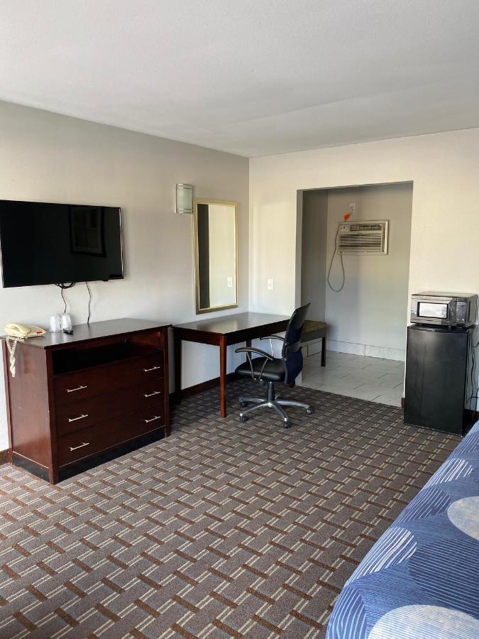 New Budget Inn Eaton Esterno foto